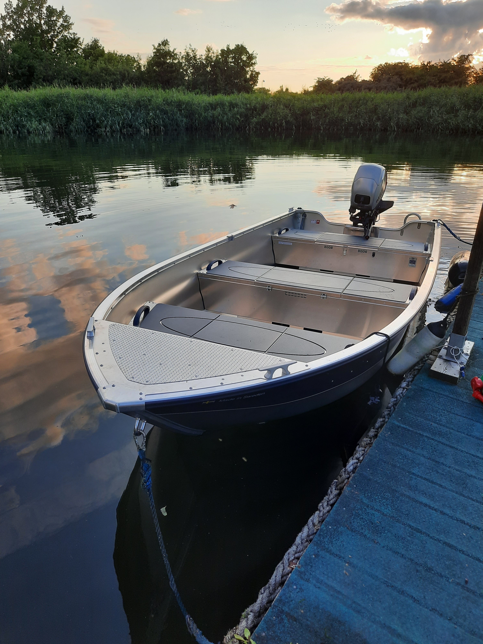 Linder445_Far_front